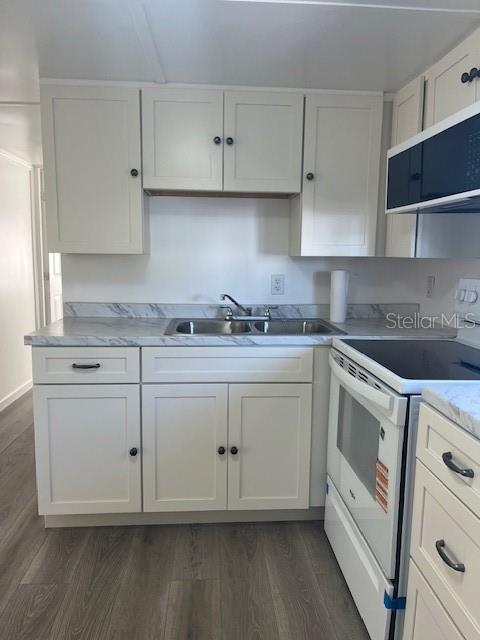 PARADISE BAY ESTATES - Residential