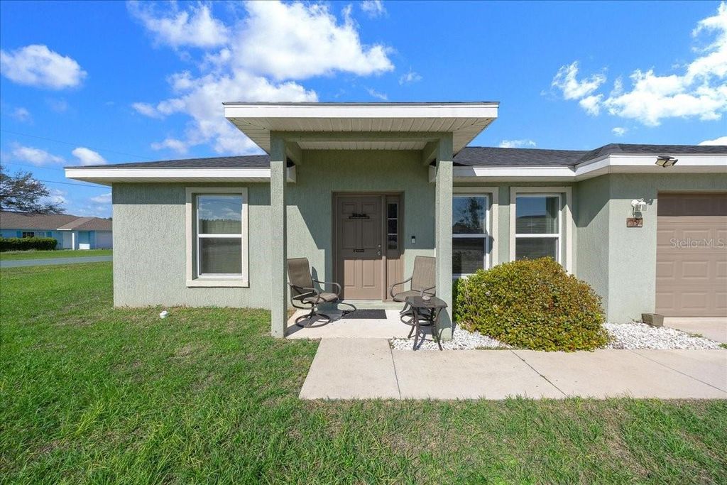 Photo of 19 Juniper Loop Run, Ocala, FL 34480 (MLS # OM721275)