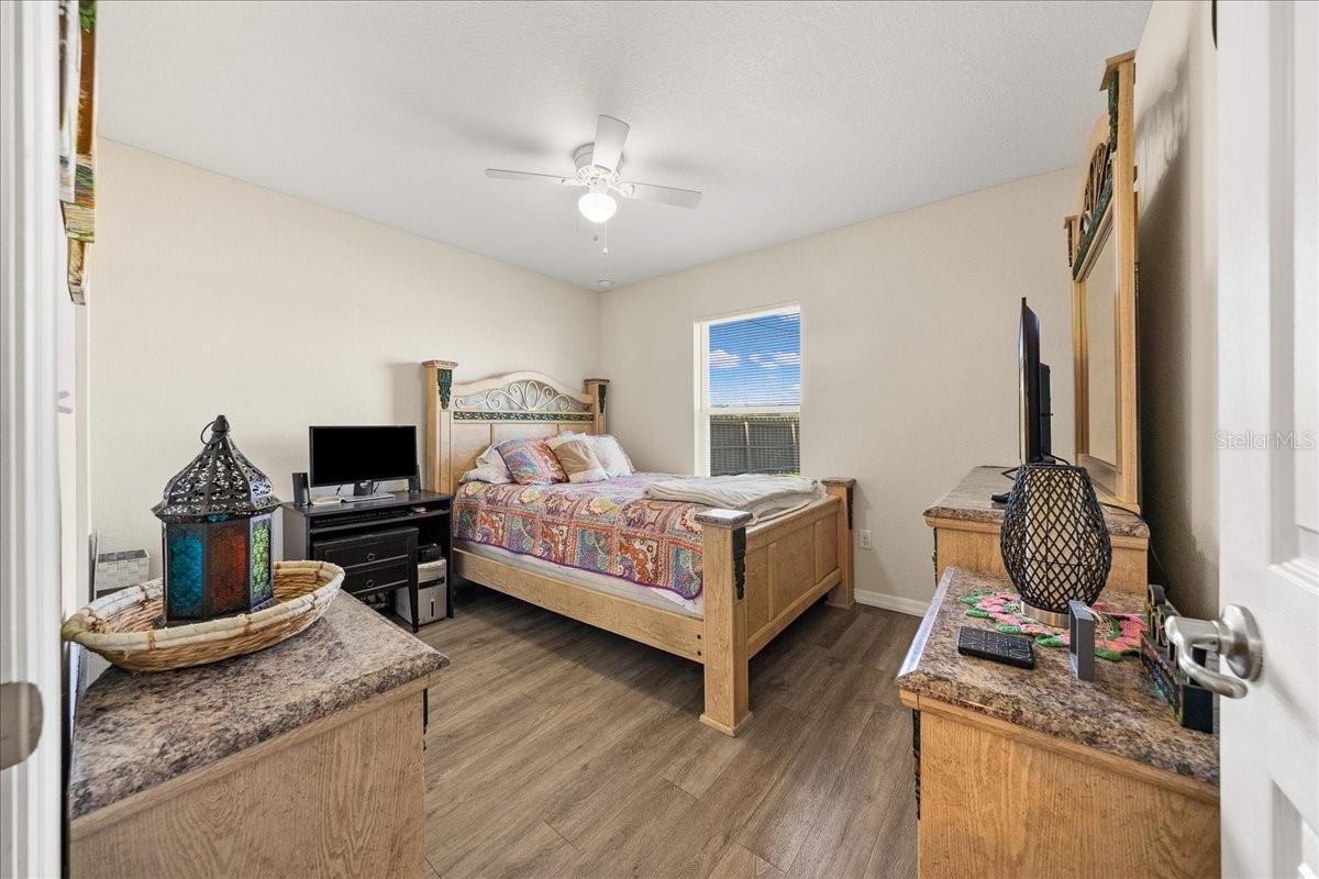 SILVER SPGS SHORES UN 24 - Residential