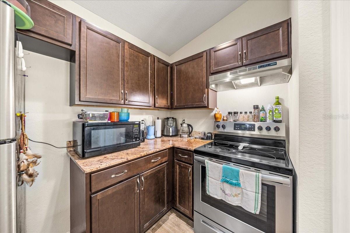 SILVER SPGS SHORES UN 24 - Residential