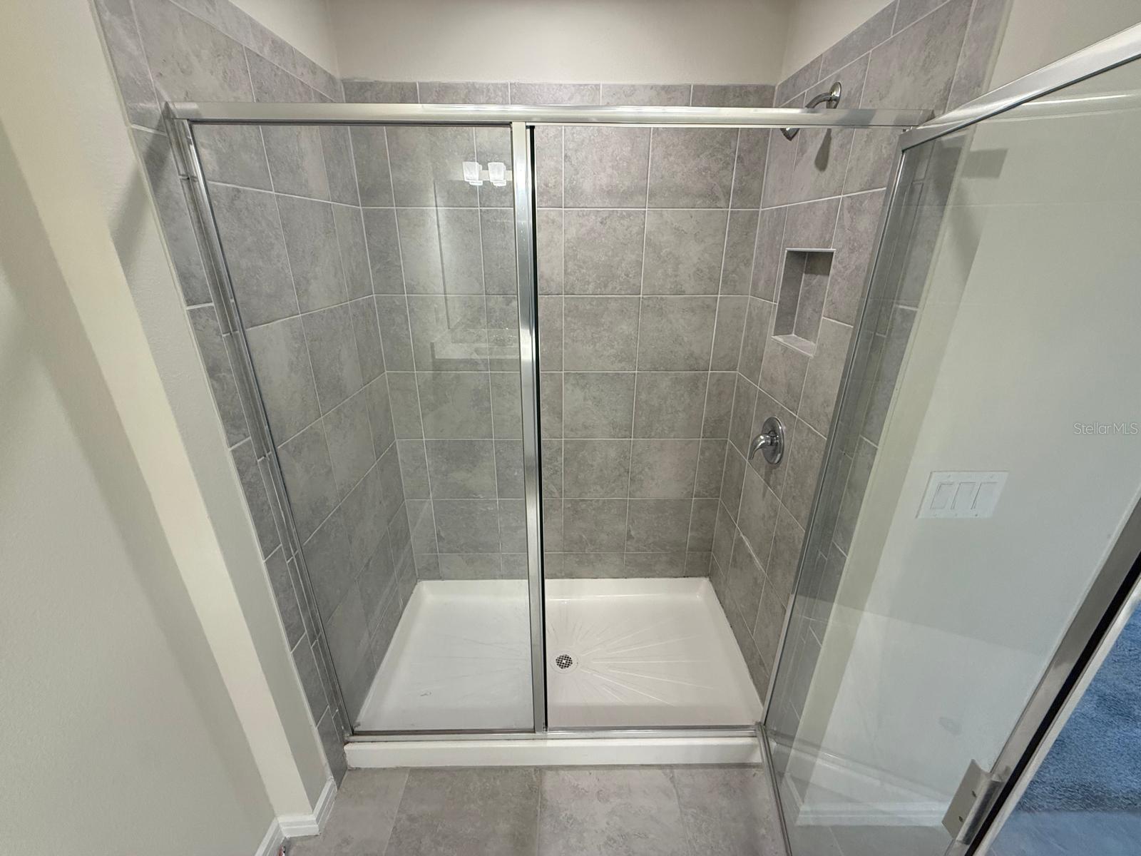 BELLE HAVEN - Residential Lease