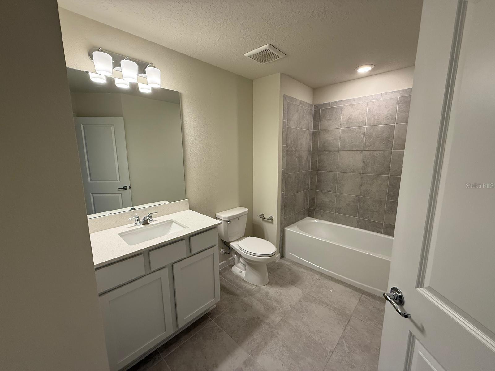 BELLE HAVEN - Residential Lease