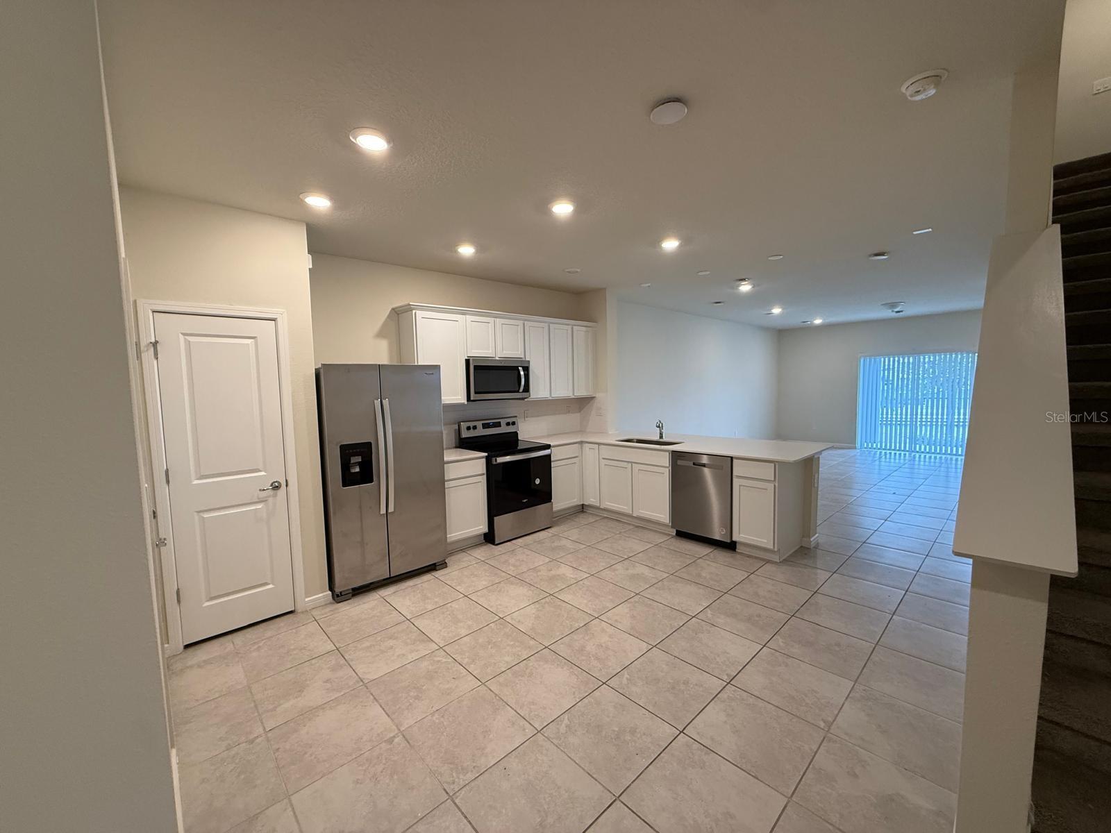 BELLE HAVEN - Residential Lease