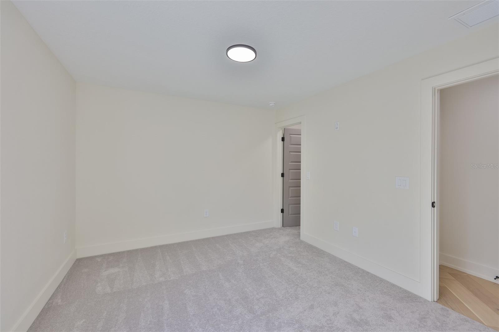 MAC DILL PARK UNIT 2 - Residential