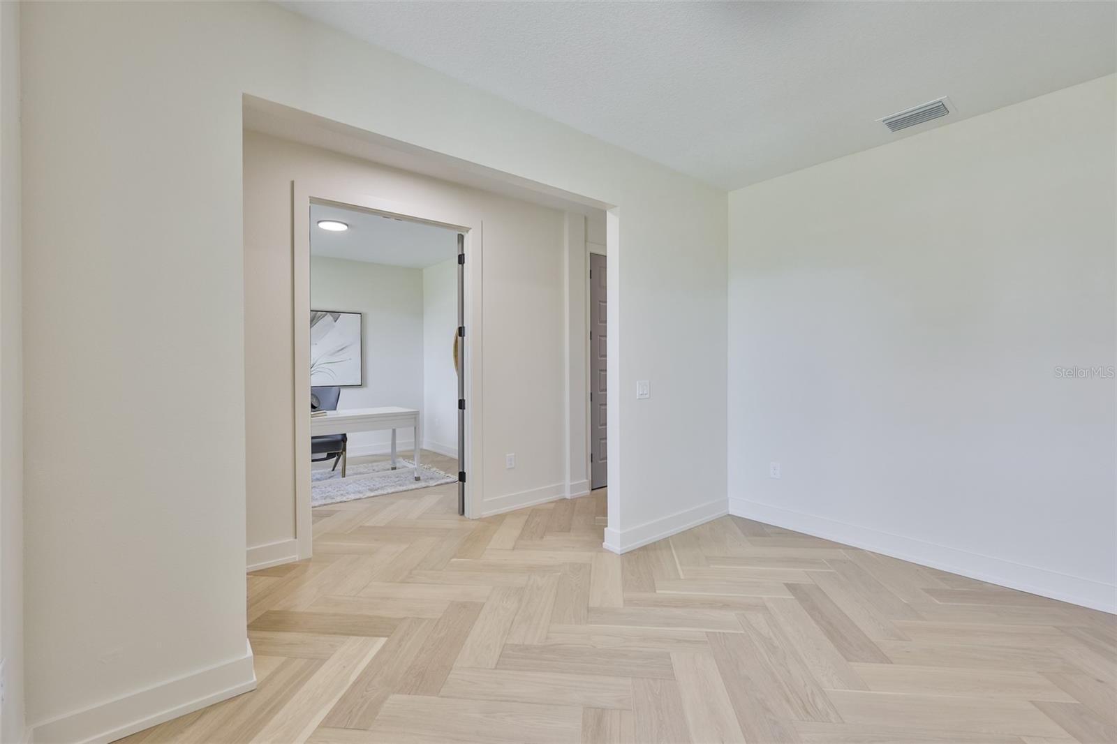 MAC DILL PARK UNIT 2 - Residential