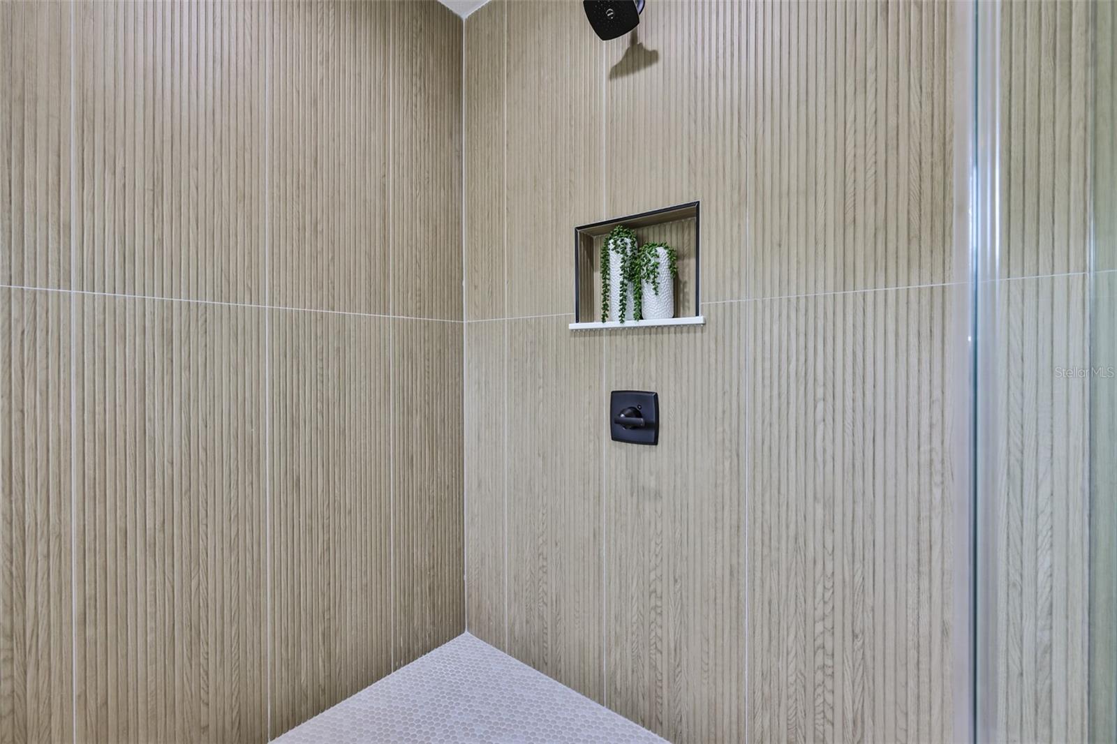 MAC DILL PARK UNIT 2 - Residential