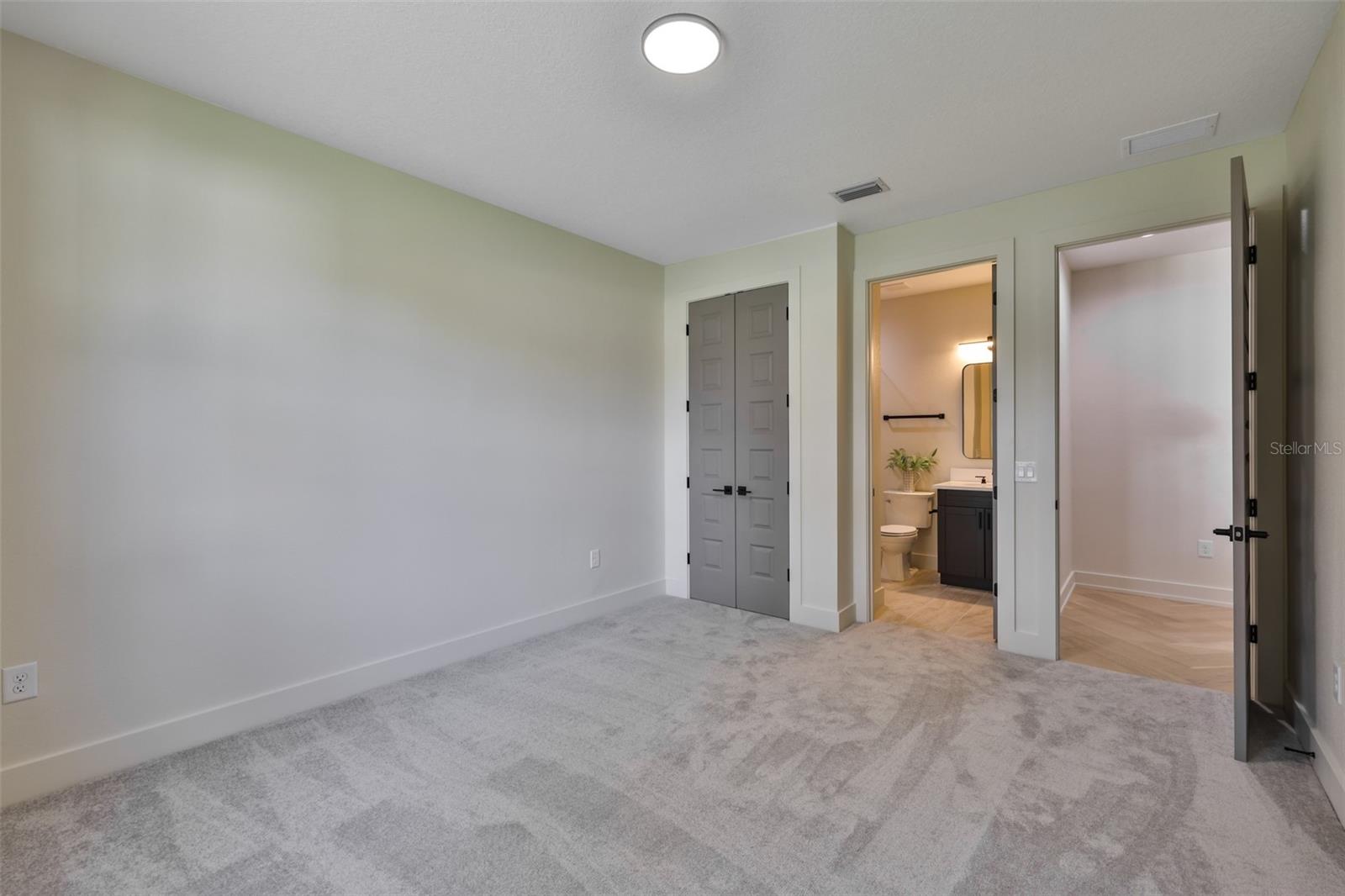 MAC DILL PARK UNIT 2 - Residential