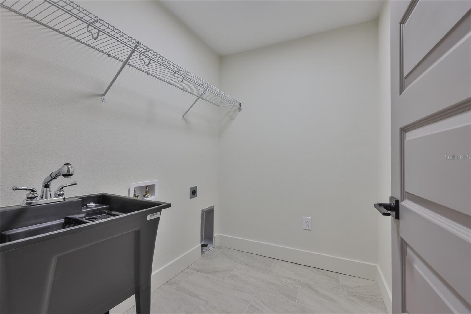 MAC DILL PARK UNIT 2 - Residential