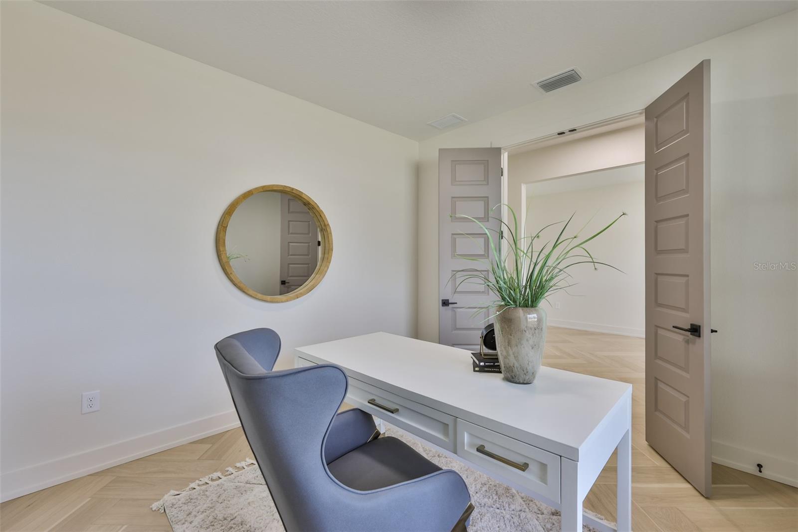 MAC DILL PARK UNIT 2 - Residential