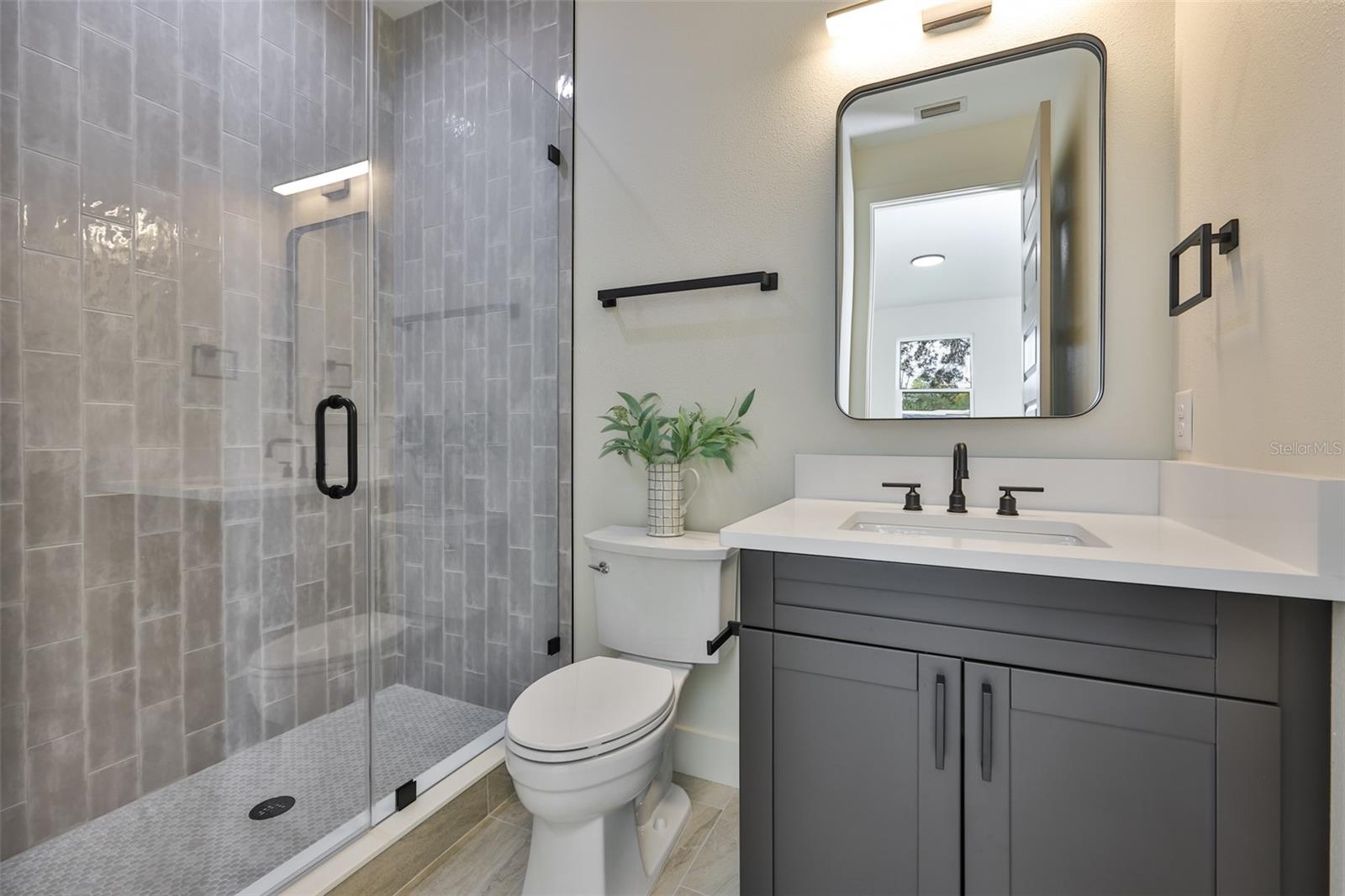 MAC DILL PARK UNIT 2 - Residential