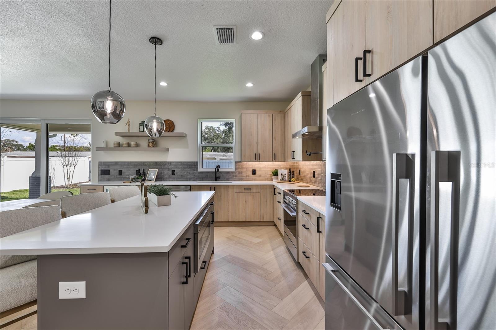 MAC DILL PARK UNIT 2 - Residential