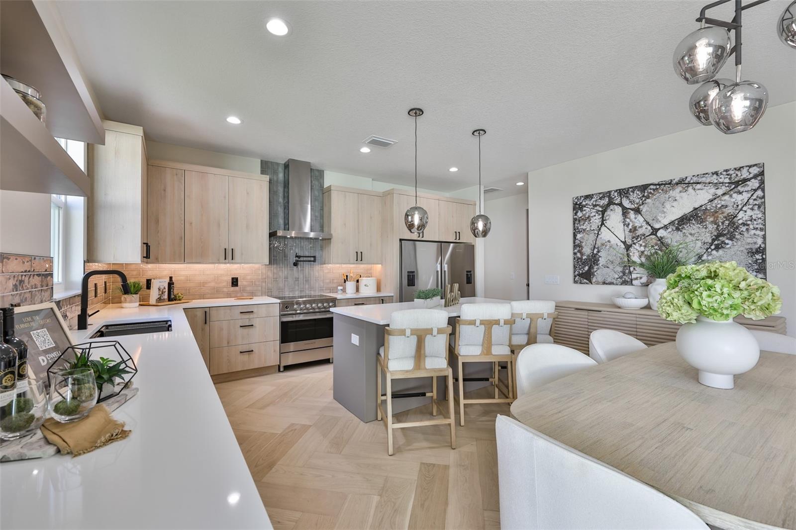 MAC DILL PARK UNIT 2 - Residential