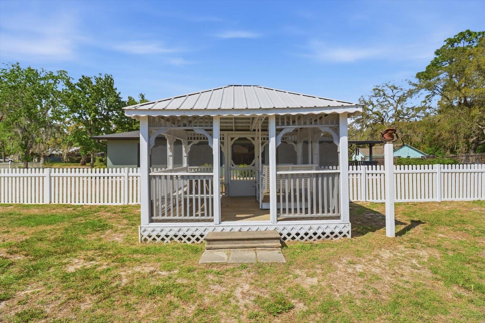 KENWOOD OAKS UNREC SUB - Residential