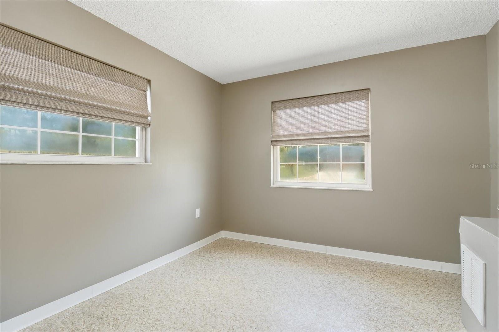 KENWOOD OAKS UNREC SUB - Residential