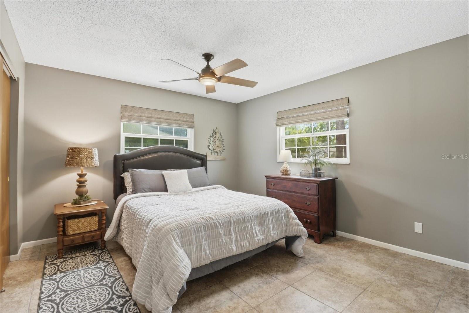 KENWOOD OAKS UNREC SUB - Residential