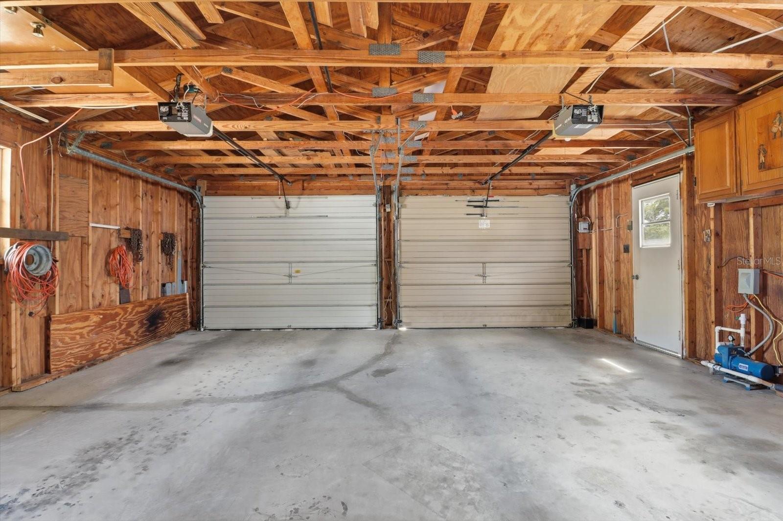 KENWOOD OAKS UNREC SUB - Residential