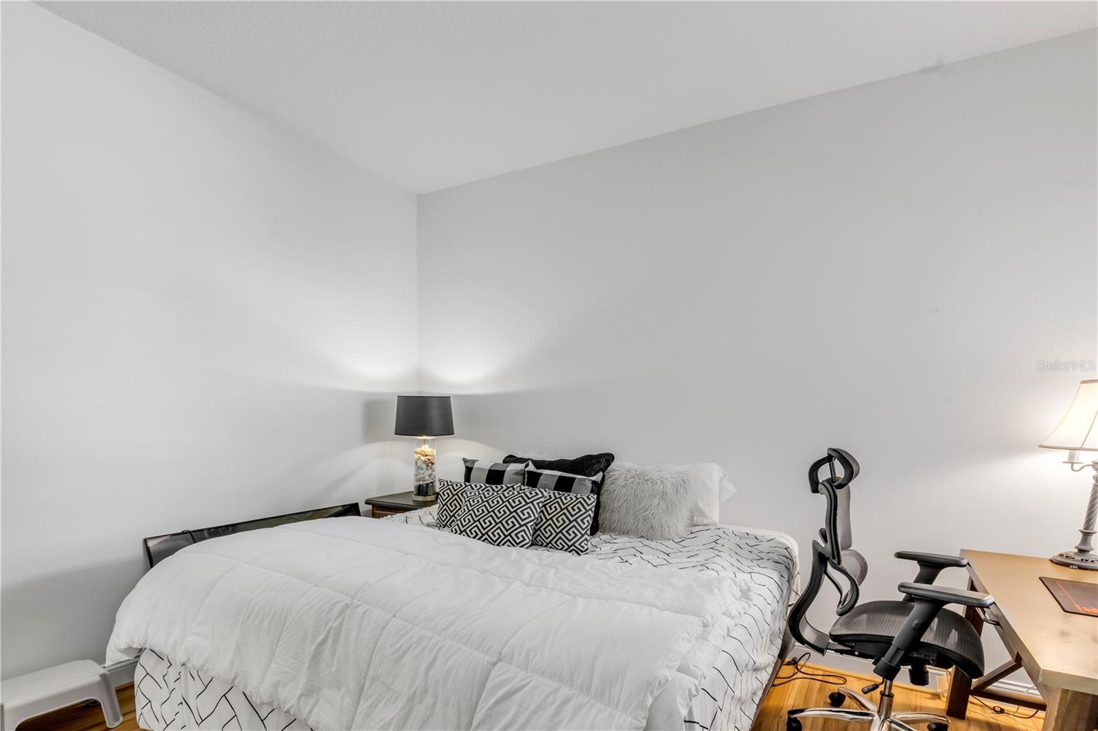 VERANO/VENETIAN BAY - Residential