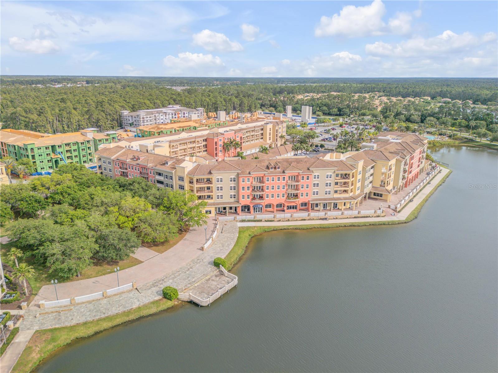 VERANO/VENETIAN BAY - Residential