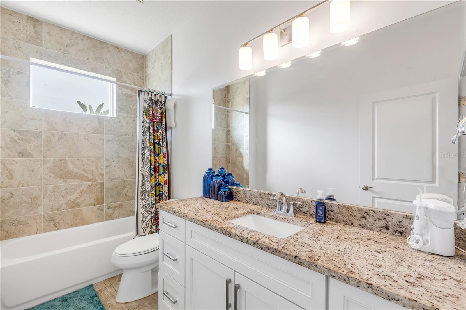 VERANO/VENETIAN BAY - Residential