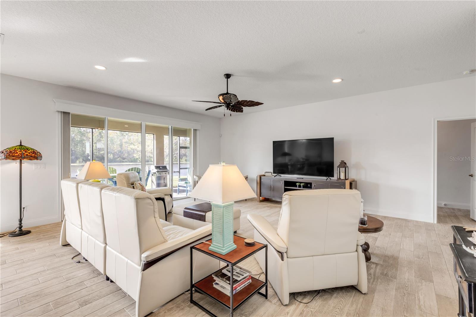 VERANO/VENETIAN BAY - Residential