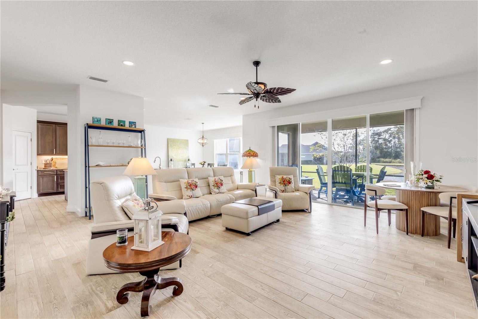 VERANO/VENETIAN BAY - Residential