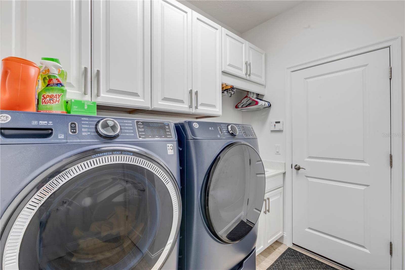 VERANO/VENETIAN BAY - Residential