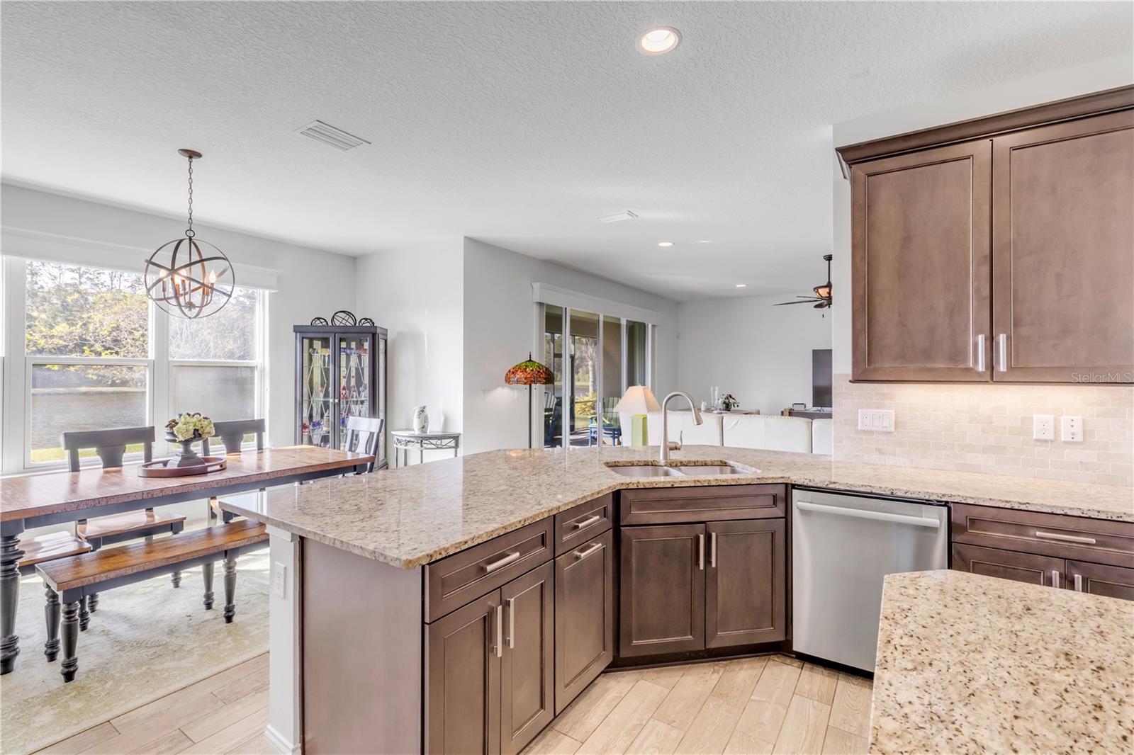 VERANO/VENETIAN BAY - Residential