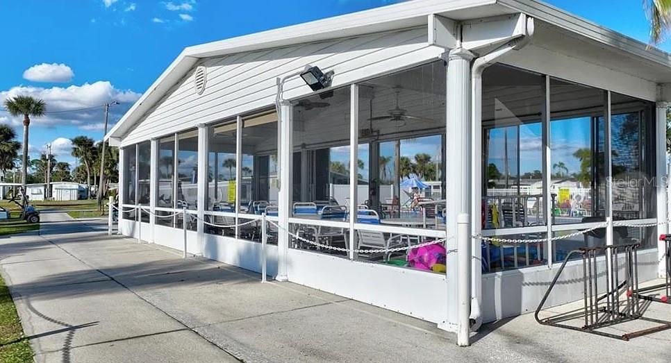 CARRIAGE VILLAGE - Land