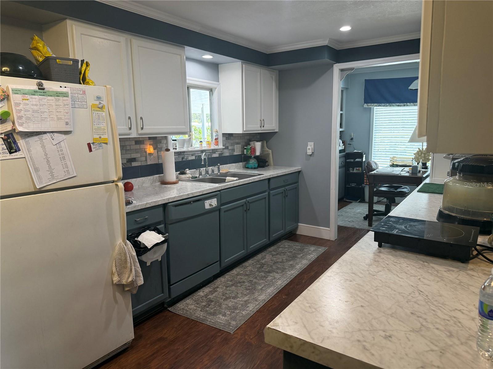 HIGH POINT SUB UNIT 6 BLK 48 LOT 37 - Residential