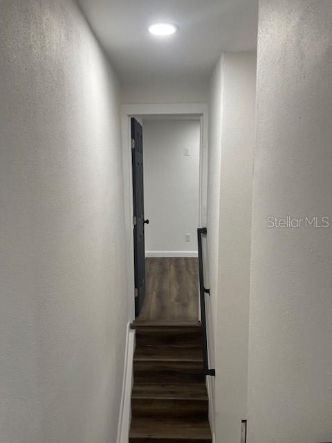 CRESENT LAKE GARDENS - Residential