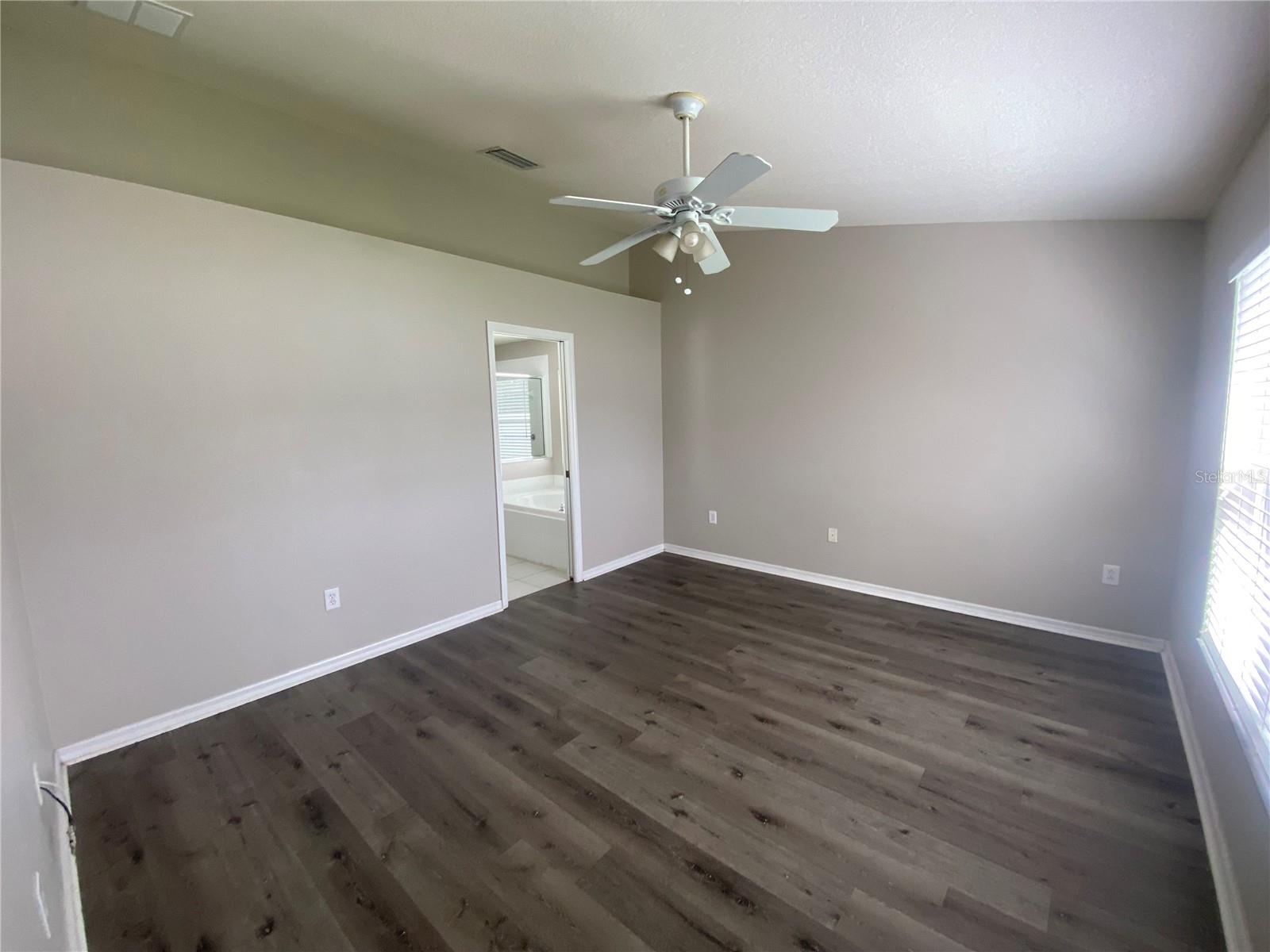 LEXINGTON OAKS PH 1 - Residential