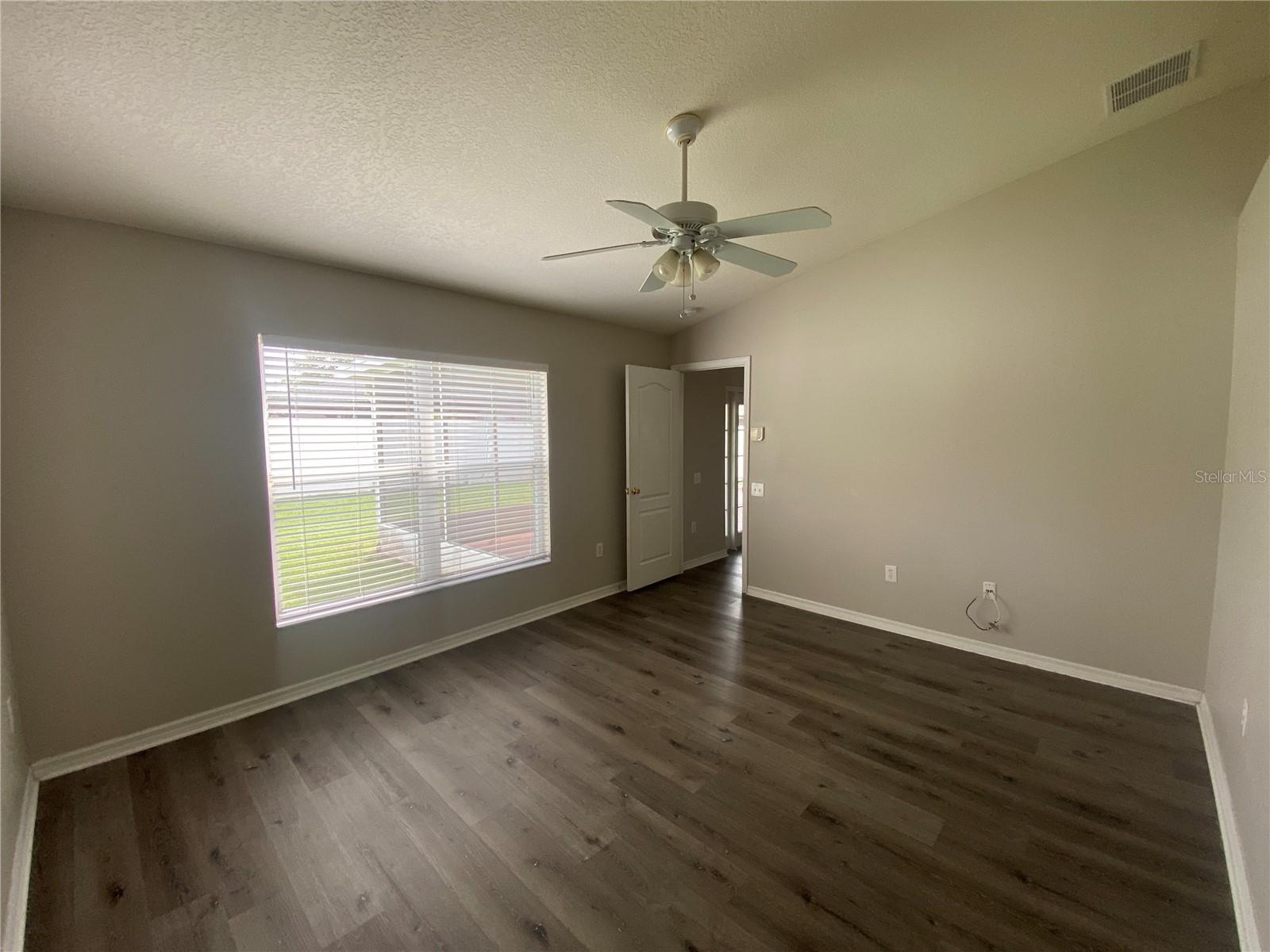 LEXINGTON OAKS PH 1 - Residential