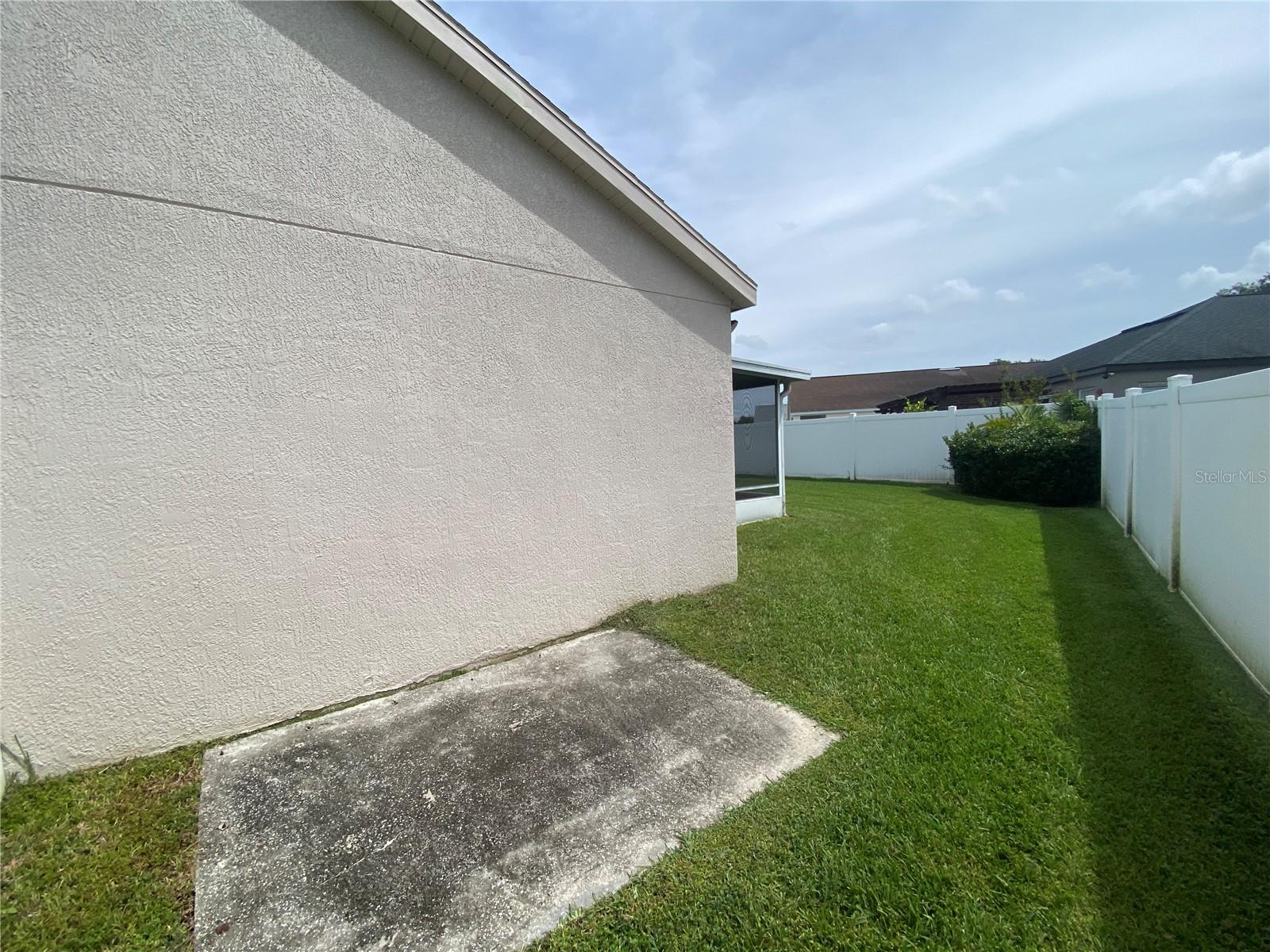 LEXINGTON OAKS PH 1 - Residential