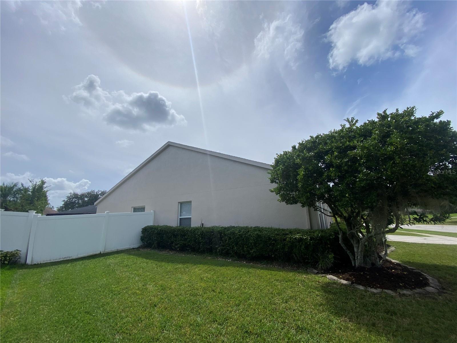 LEXINGTON OAKS PH 1 - Residential