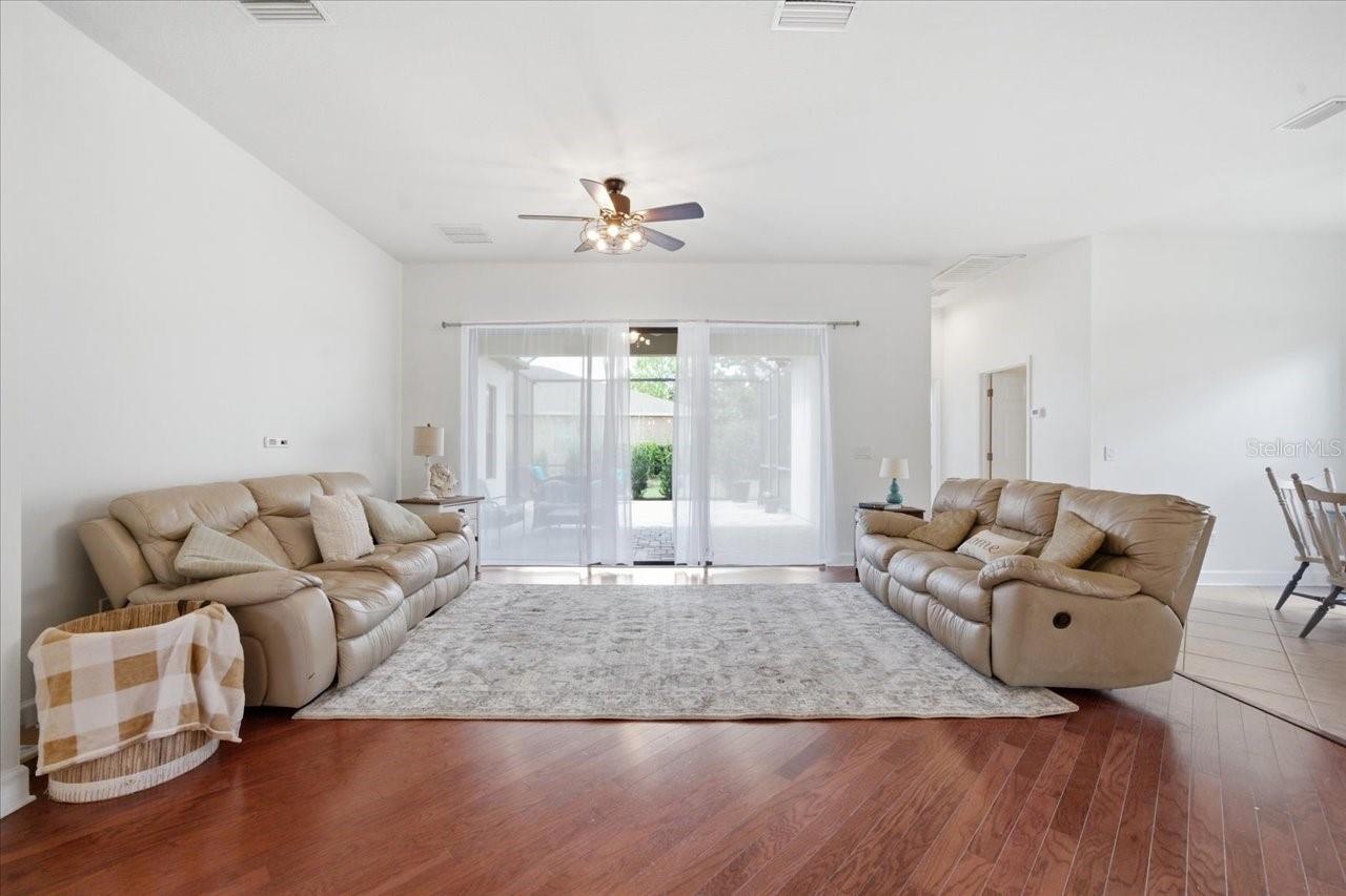 STONEBRIER PHASE 2A-PARTIAL REPLAT - Residential