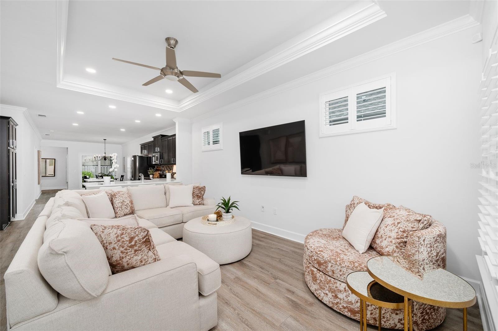 LUGANO PH 3 PB 37 PG 54 - Residential