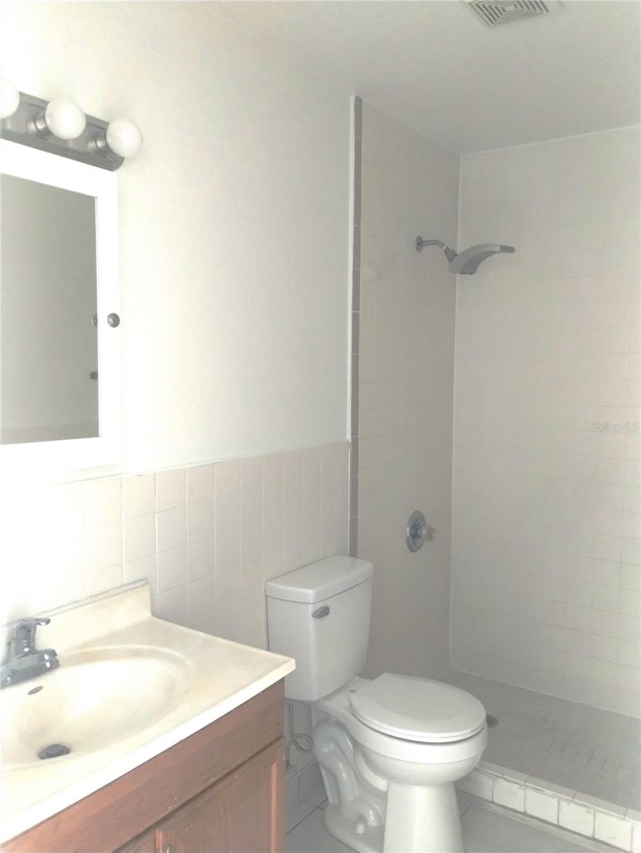 HAMPTON W M SUB - Residential Lease