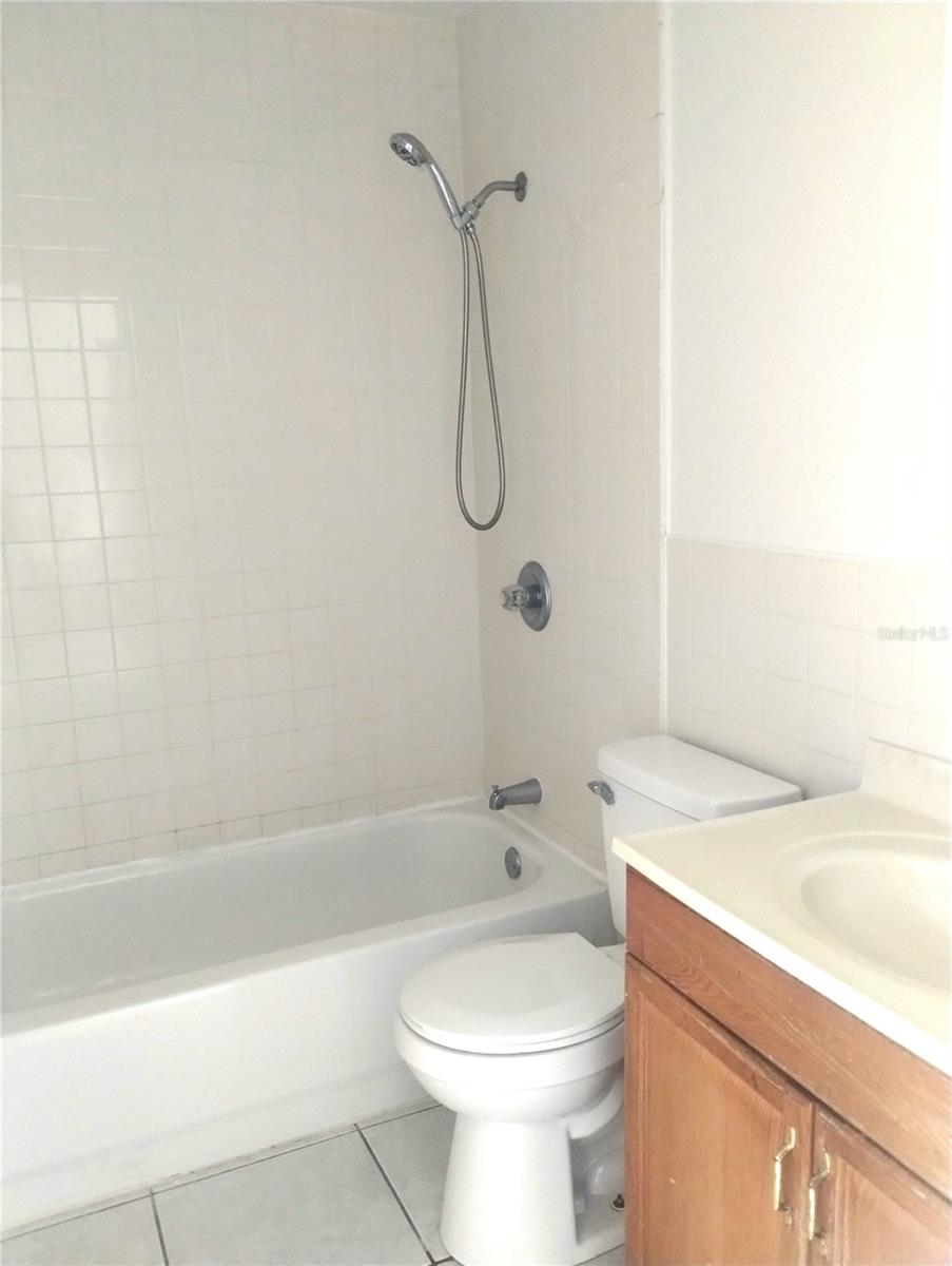 HAMPTON W M SUB - Residential Lease