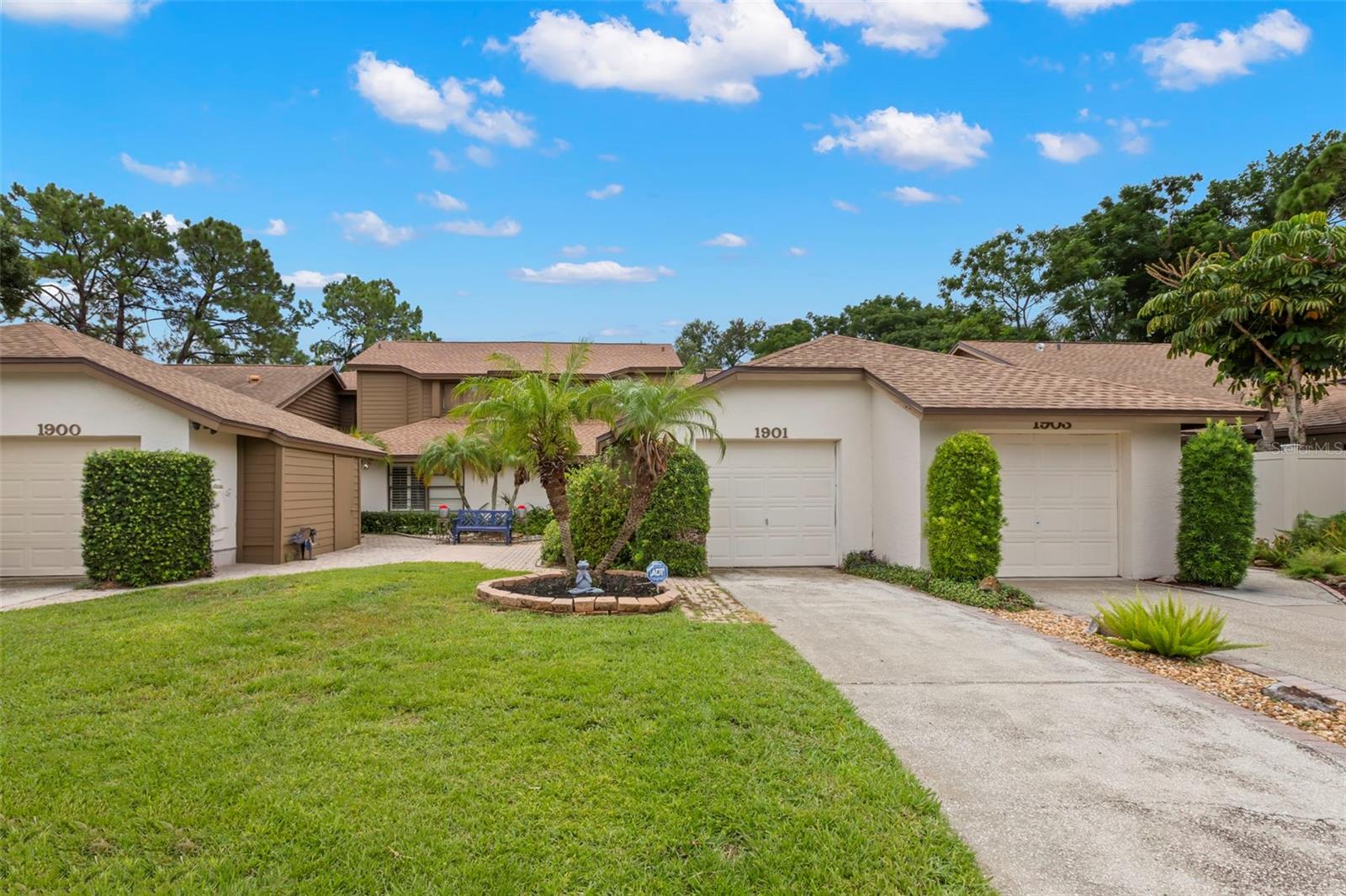 1901 BAYSHORE COURT