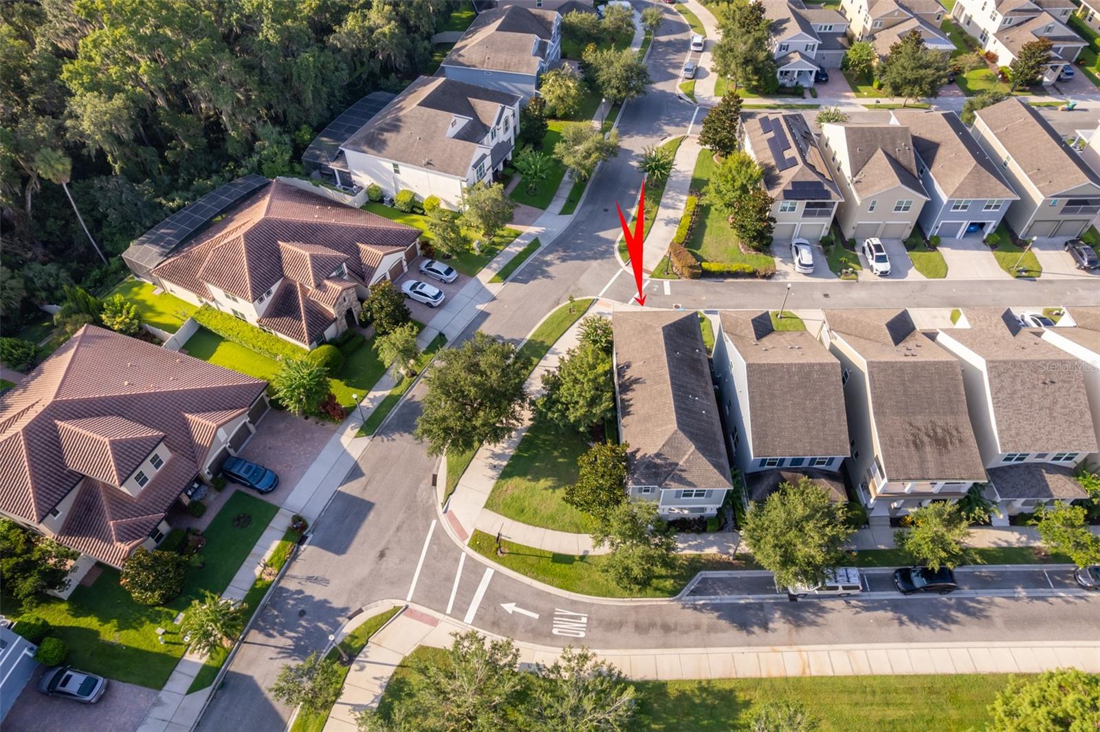 963 GINNIE WAY