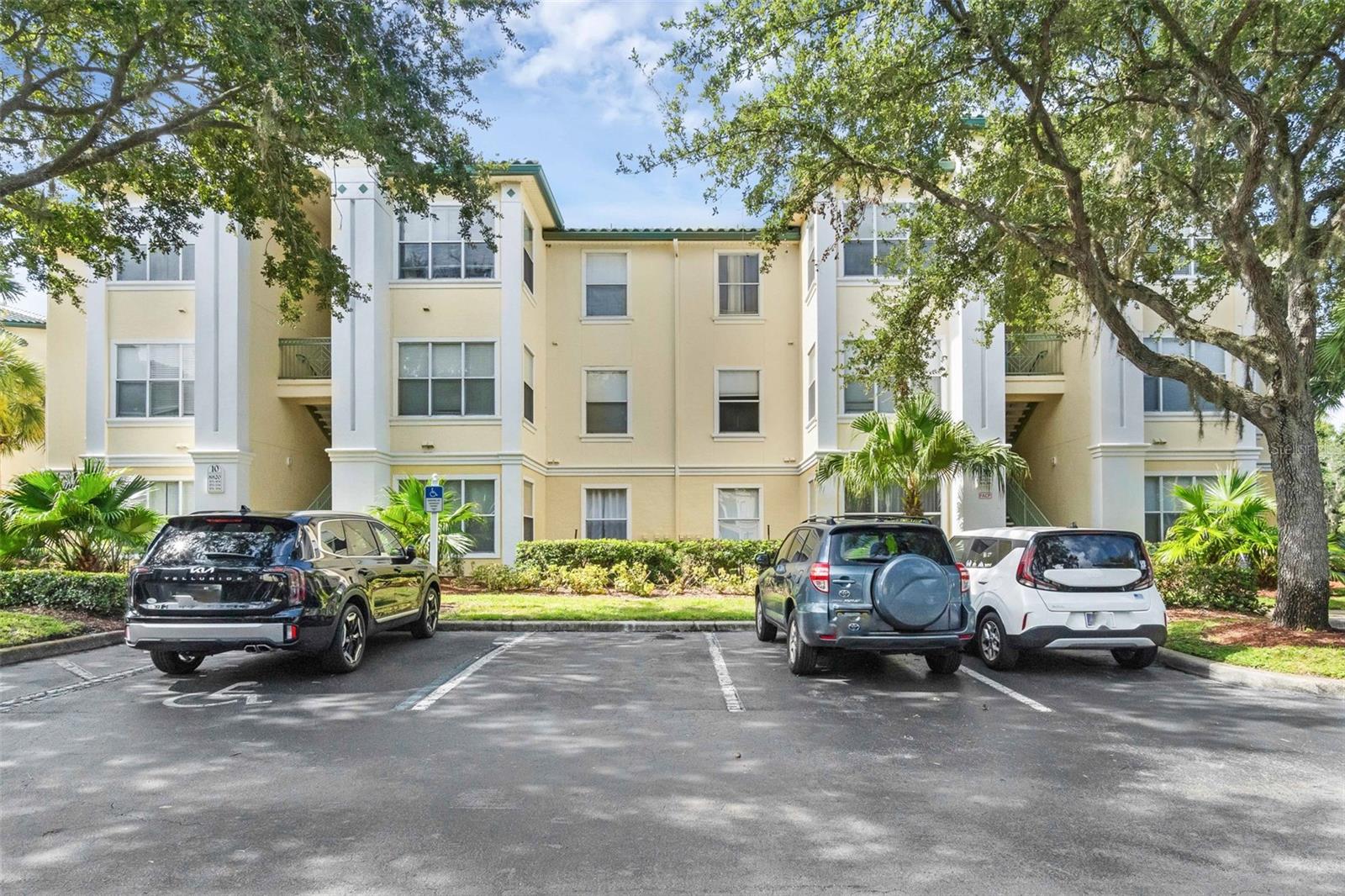 Short-Term Rental Friendly Condo in Legacy Dunes! Opportunity awaits with this 1 bedroom, 1 bathroom condo located in the desirable gated community of Legacy Dunes in Kissimmee. Perfect for investors or those looking to customize their own vacation retreat, this condo is ready for updates and offers plenty of potential. Featuring an open floor plan with large windows for natural light, the home feels bright and inviting. The great room flows seamlessly into the kitchen, making it a great area for entertaining. The kitchen includes a breakfast bar, refrigerator, stove, and dishwasher. Off the kitchen, you have the convenience of having a utility closet with washer and dryer included. The bedroom provides plenty of space with a large walk-in closet and en suite bathroom. Legacy Dunes allows short-term rentals, making it an excellent choice for Airbnb or vacation home use. The community features resort-style amenities including swimming pools, a clubhouse, fitness center, tennis courts, nature trails and more. Situated just minutes from Disney World, Universal, and other world-class theme parks, plus shopping, dining, and major highways, this location can’t be beat. With some TLC, this condo can be transformed into a beautiful getaway or income-producing property. Don’t miss your chance to own in one of the area’s most convenient and amenity-rich communities!
