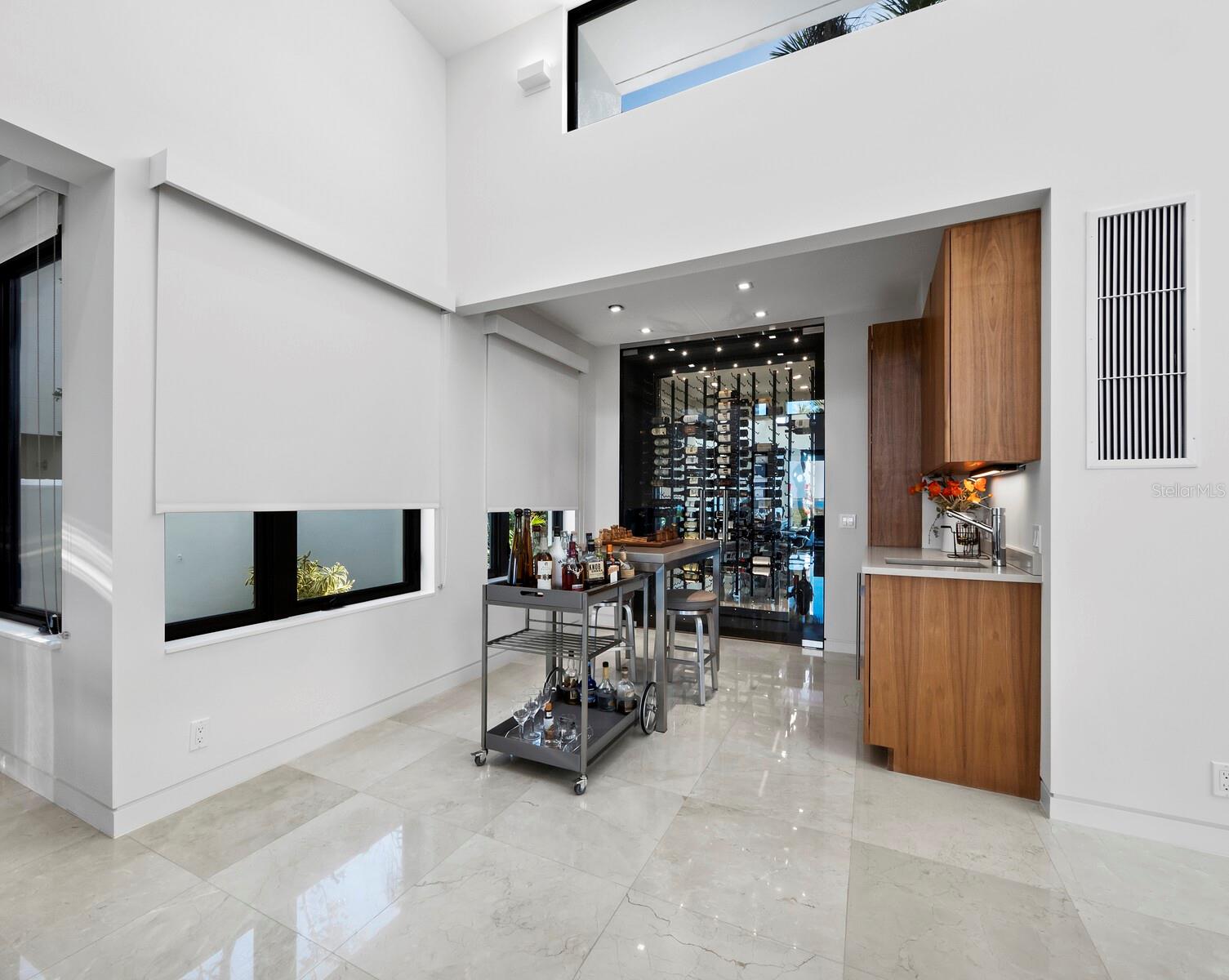 BAY ISLES - Residential
