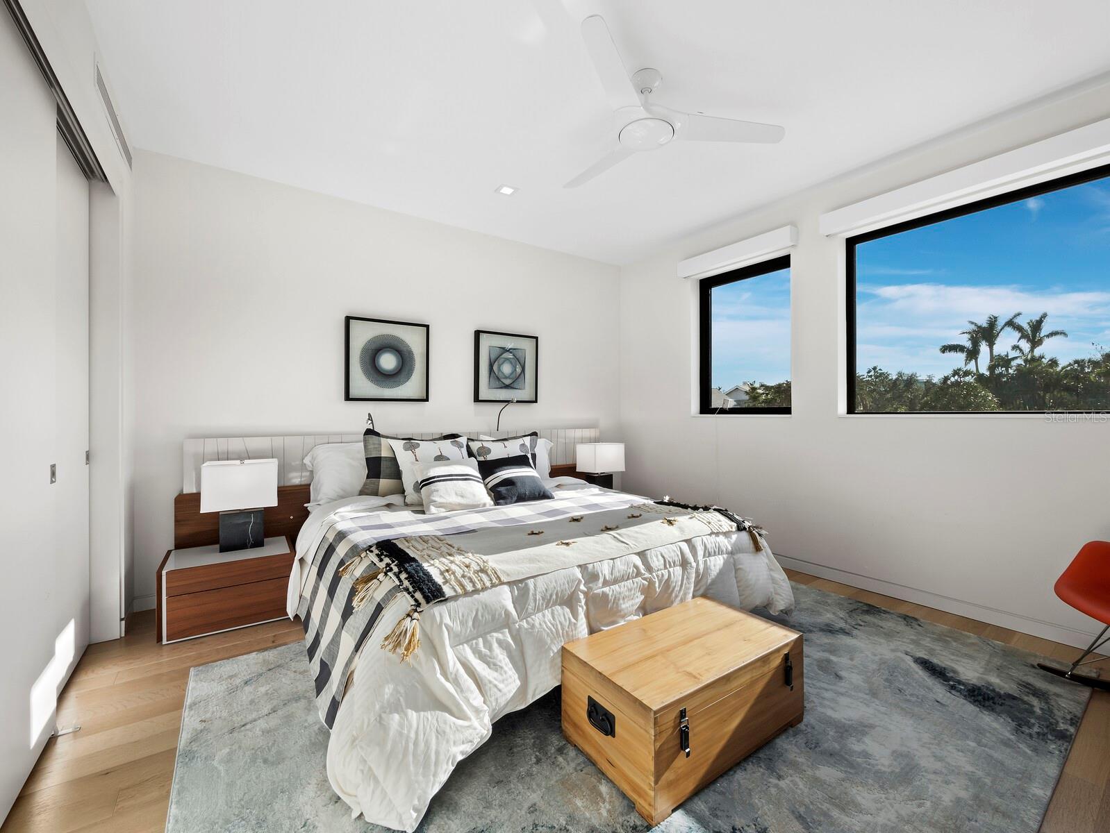 BAY ISLES - Residential