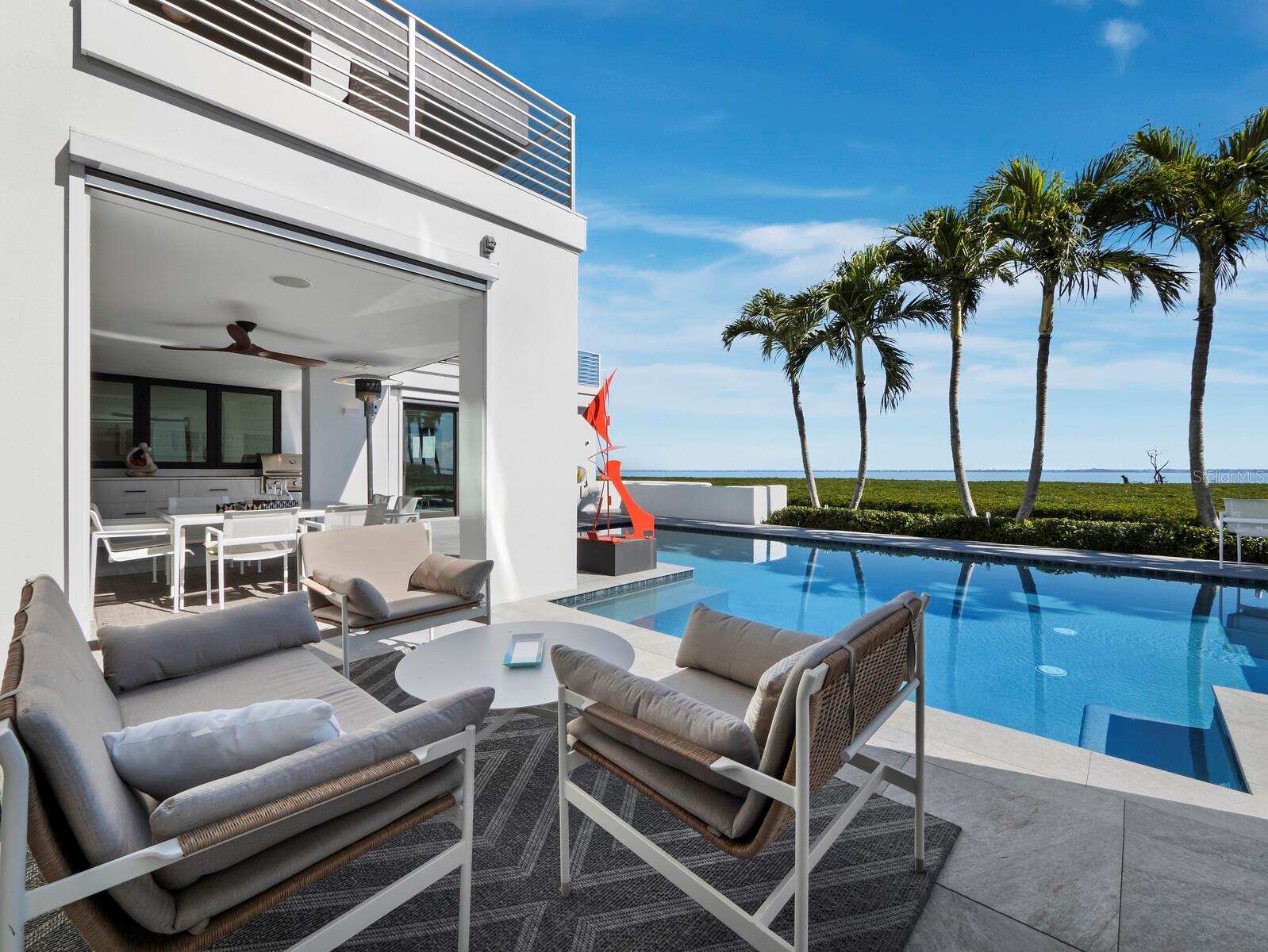 BAY ISLES - Residential