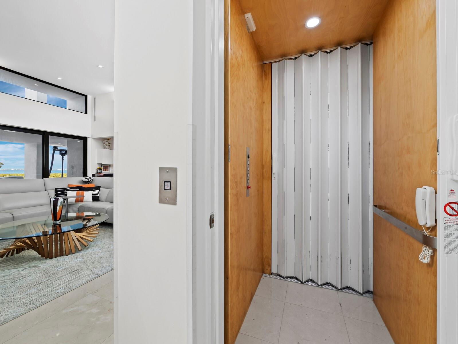 BAY ISLES - Residential