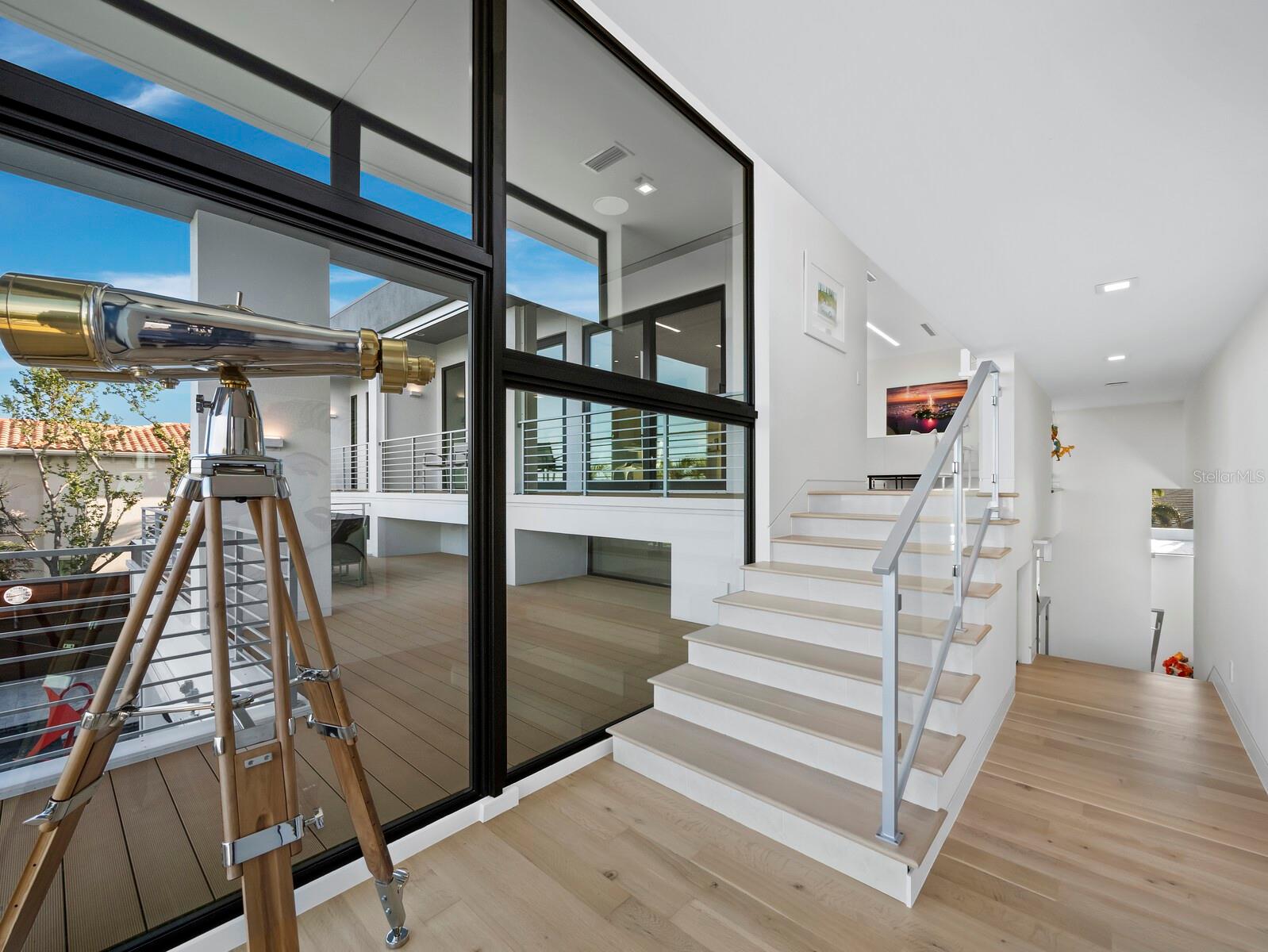 BAY ISLES - Residential