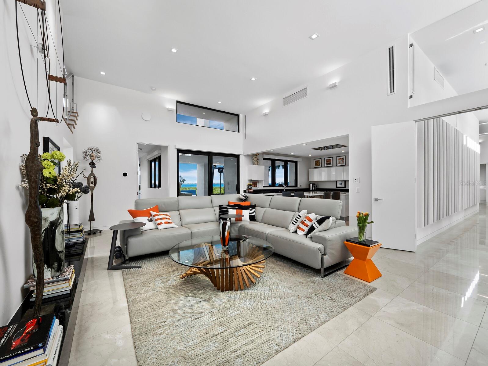 BAY ISLES - Residential