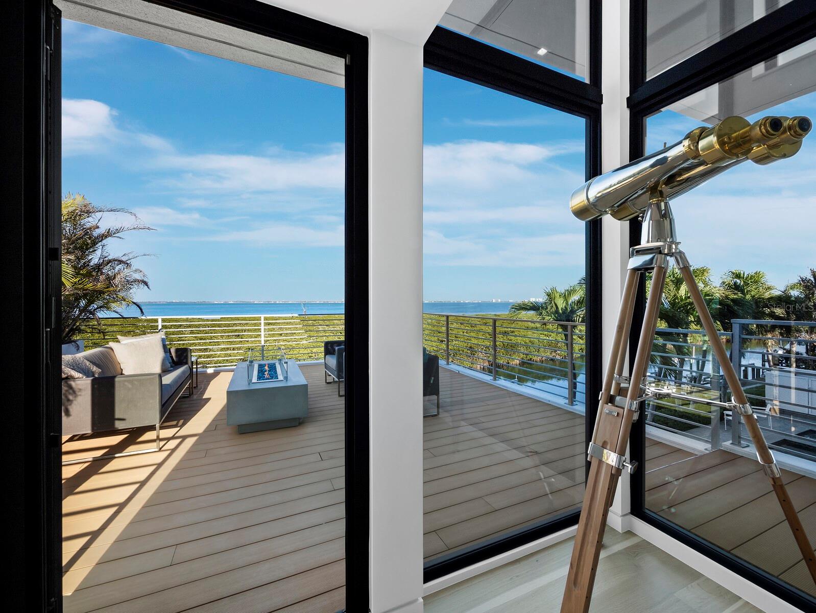 BAY ISLES - Residential