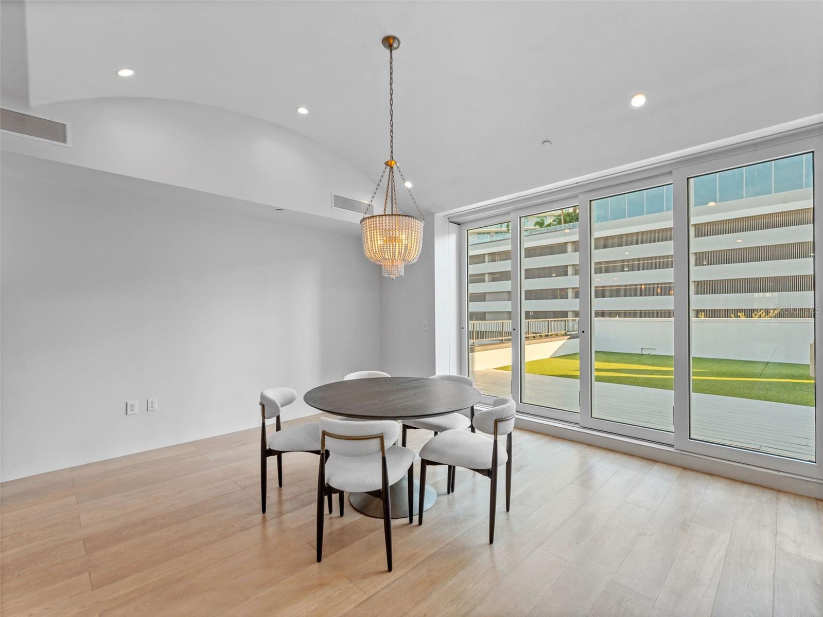 SOHO ON CENTRAL CONDO - Residential Lease