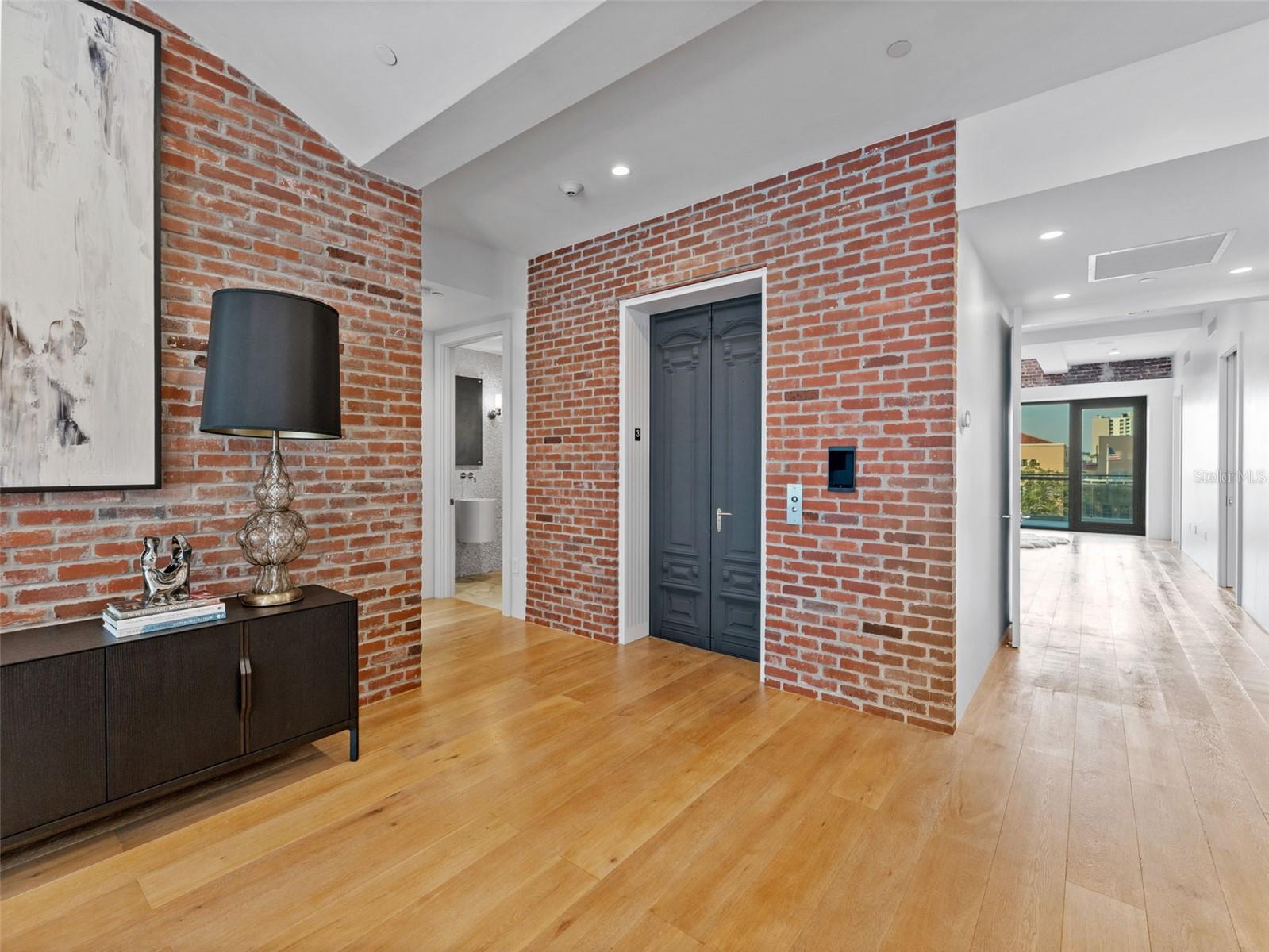 SOHO ON CENTRAL CONDO - Residential Lease